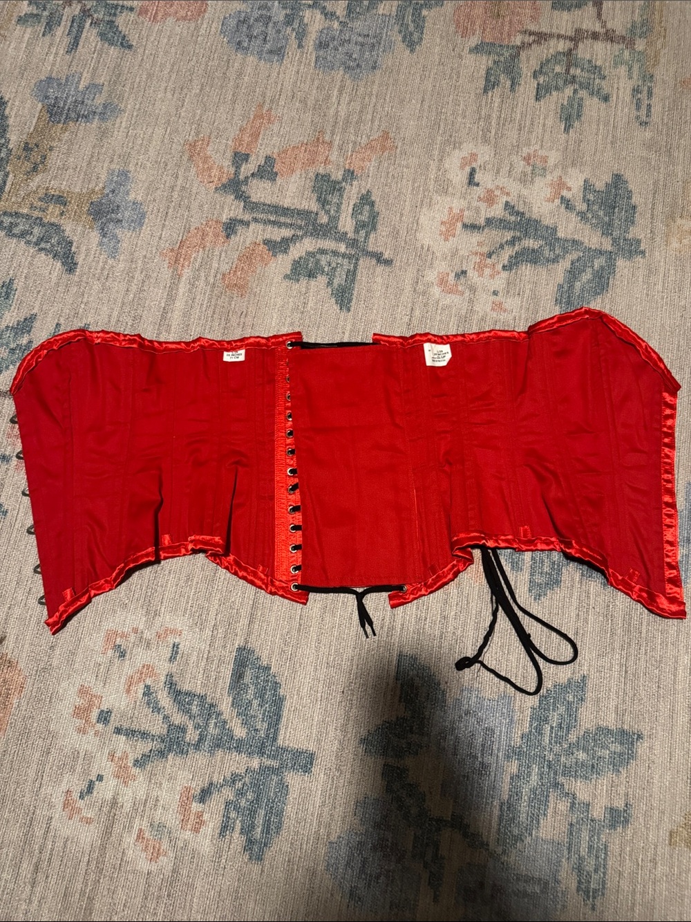 Red Corset - Picture 2 of 5